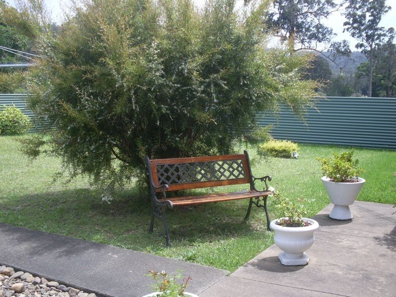 8 Western Boundary Rd, Turlinjah NSW 2537