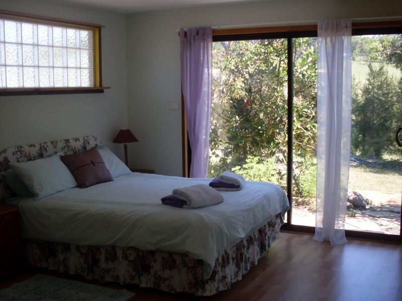 21 Valley View Lane, Moruya NSW 2537