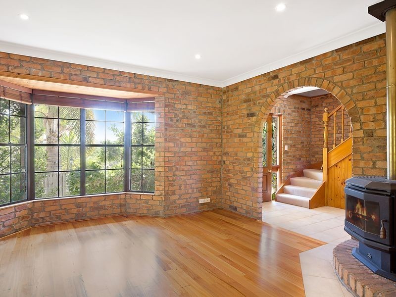 22 Glenduart Grove, Moruya NSW 2537