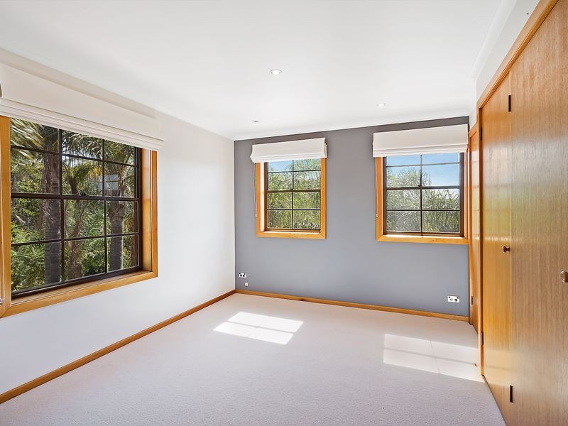 22 Glenduart Grove, Moruya NSW 2537