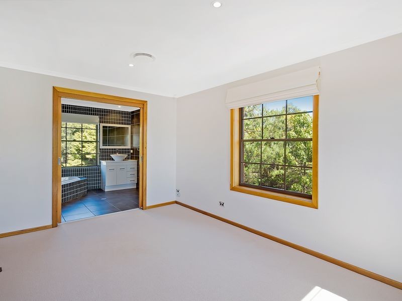 22 Glenduart Grove, Moruya NSW 2537