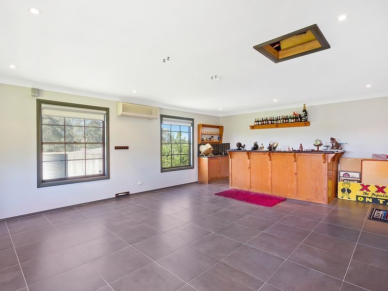 22 Glenduart Grove, Moruya NSW 2537
