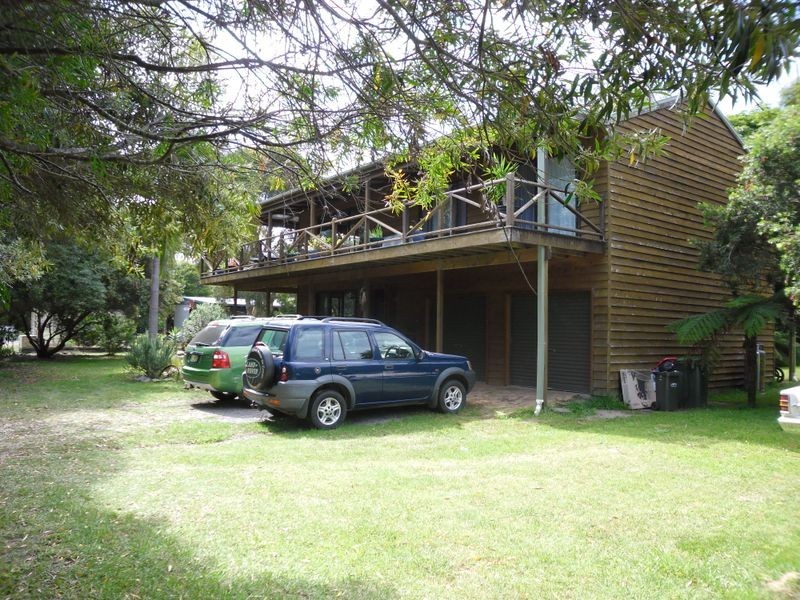 1 Lake Street, Moruya Heads NSW 2537