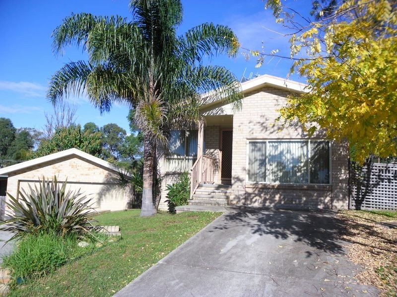 24 Panorama Parade, Moruya NSW 2537