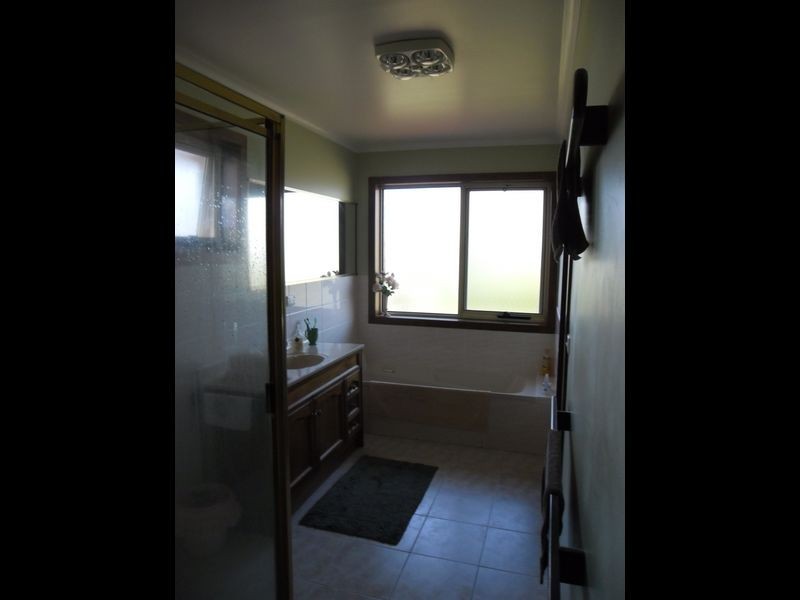 43 Dell Parade, Moruya Heads NSW 2537