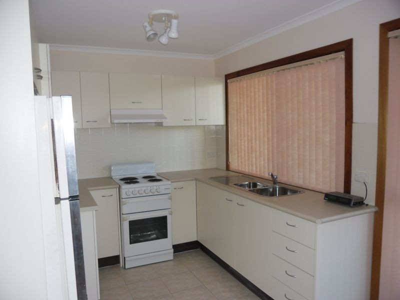 43 Dell Parade, Moruya Heads NSW 2537