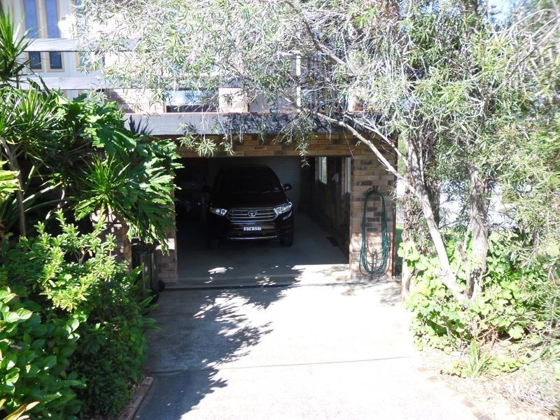 43 Dell Parade, Moruya Heads NSW 2537