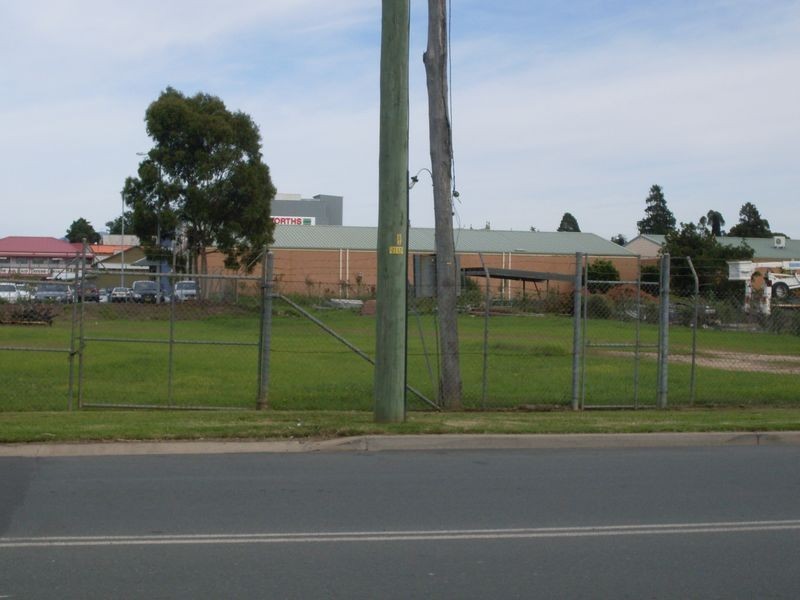 13 Ford Street, Moruya NSW 2537