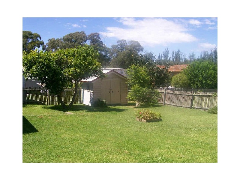 24 Page Street, Moruya NSW 2537