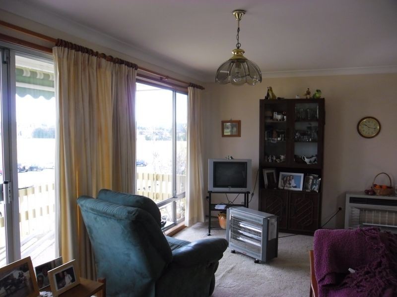 10 Evans Street, Moruya NSW 2537