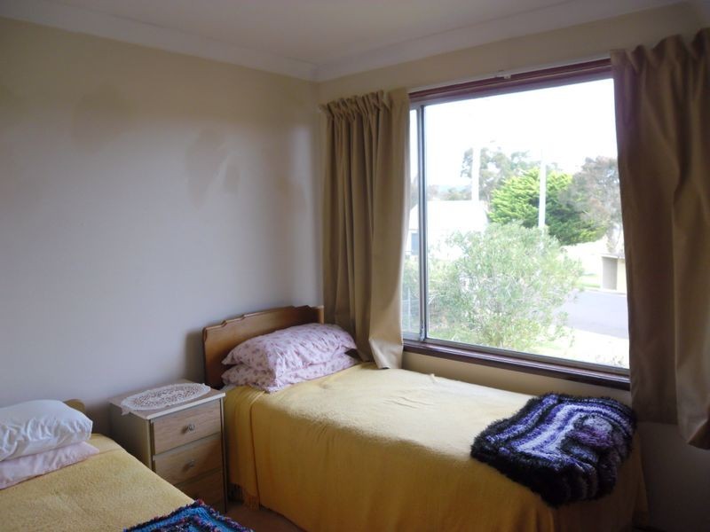 10 Evans Street, Moruya NSW 2537