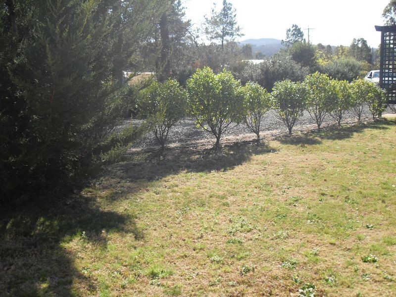 32 Glenduart Grove, Moruya NSW 2537