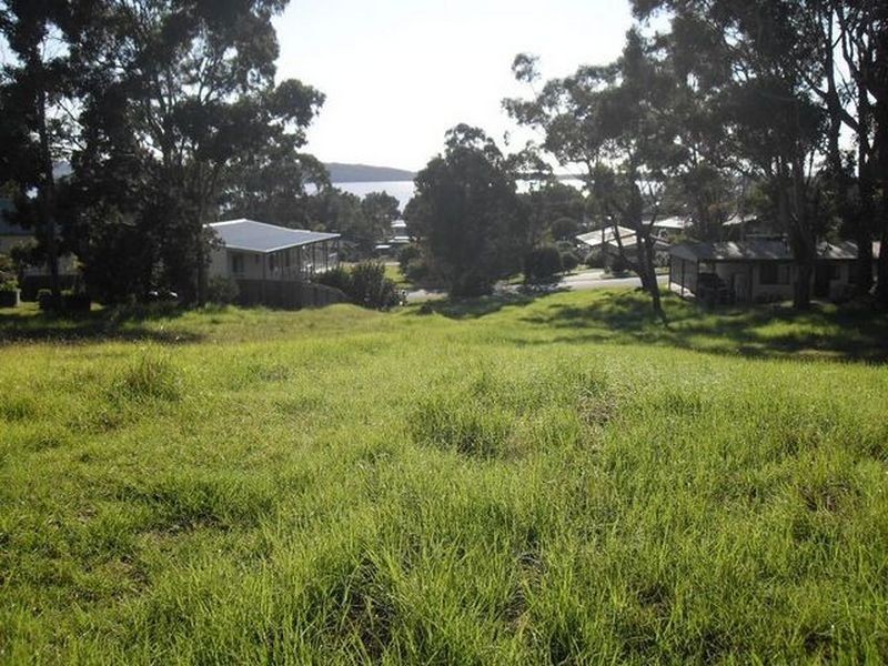 88 Coogee Street, Tuross Head NSW 2537