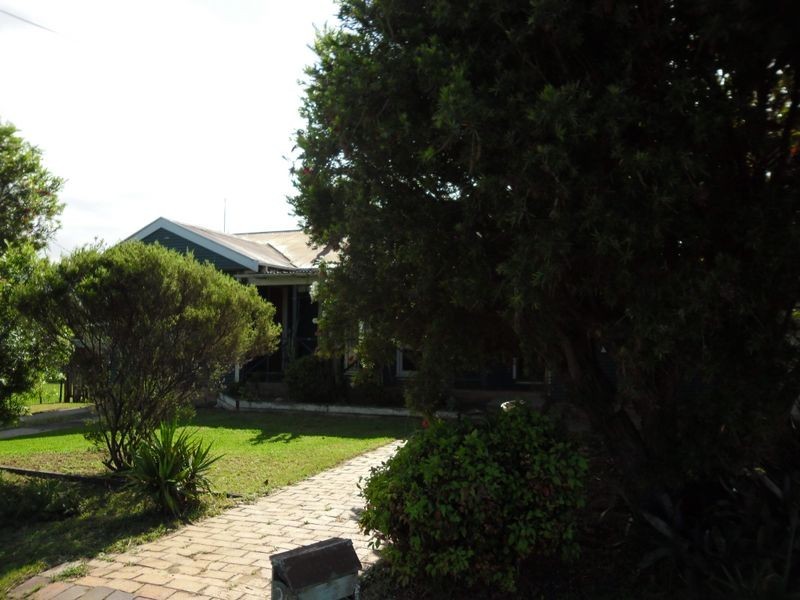 8 Princes Highway, Moruya NSW 2537