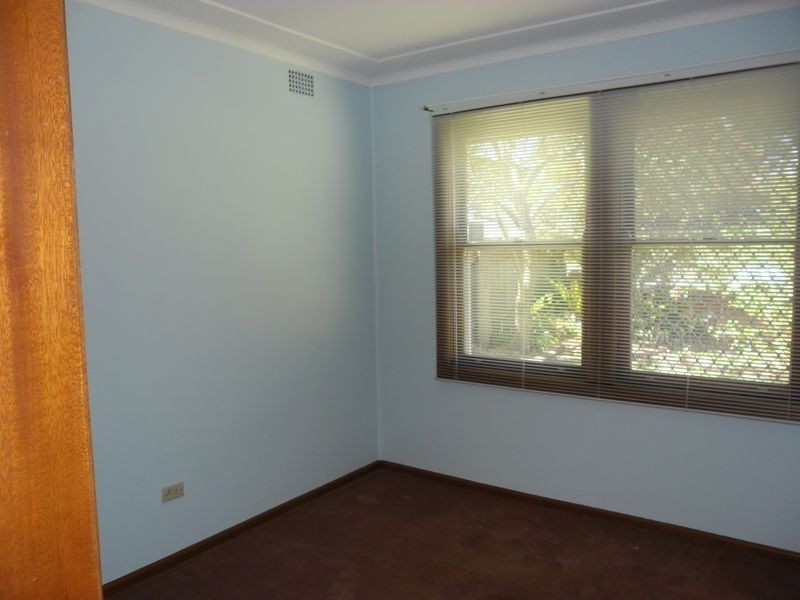 42 Campbell Street, Moruya NSW 2537