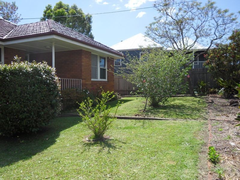 42 Campbell Street, Moruya NSW 2537