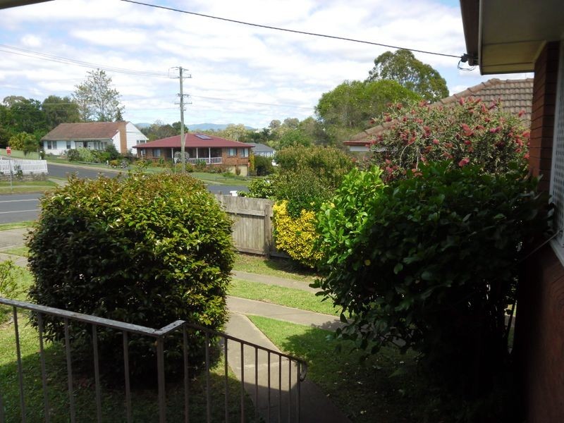 42 Campbell Street, Moruya NSW 2537