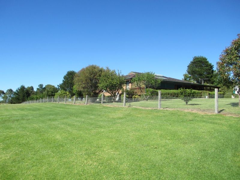 30 Mountain View Road, Moruya NSW 2537