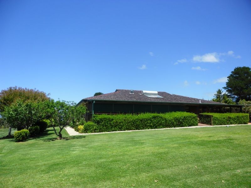30 Mountain View Road, Moruya NSW 2537