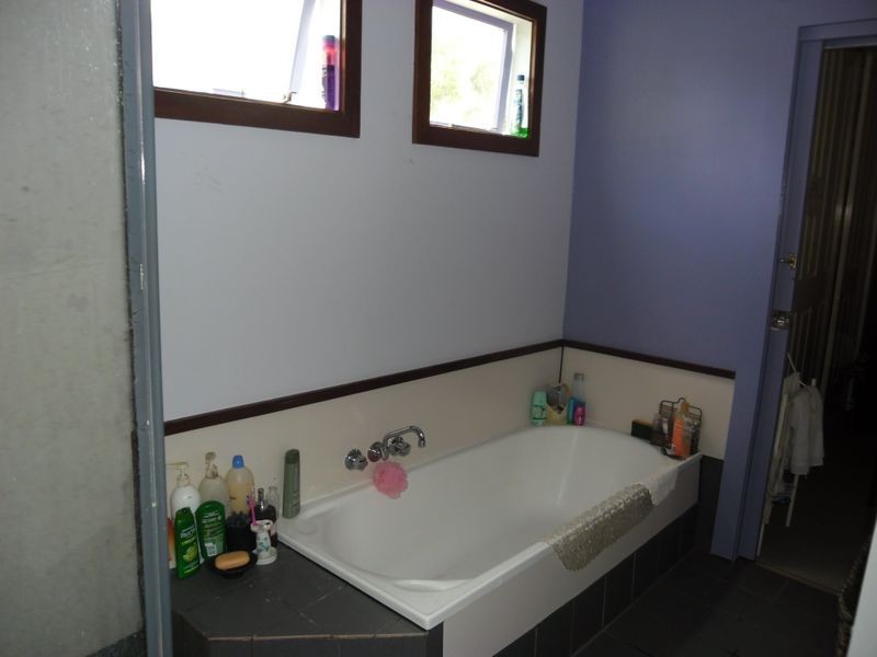 182A Vulcan Street, Moruya NSW 2537