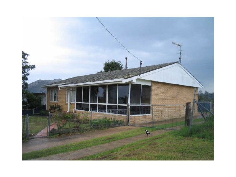 3 Queen Street, Moruya NSW 2537