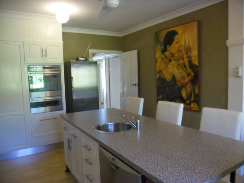 27 River Street, Moruya NSW 2537