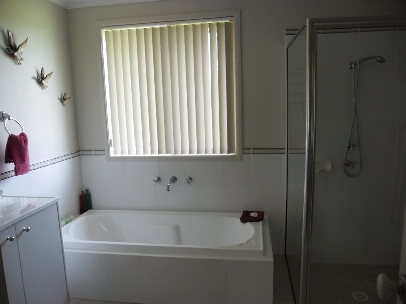 15A Glenduart Grove, Moruya NSW 2537