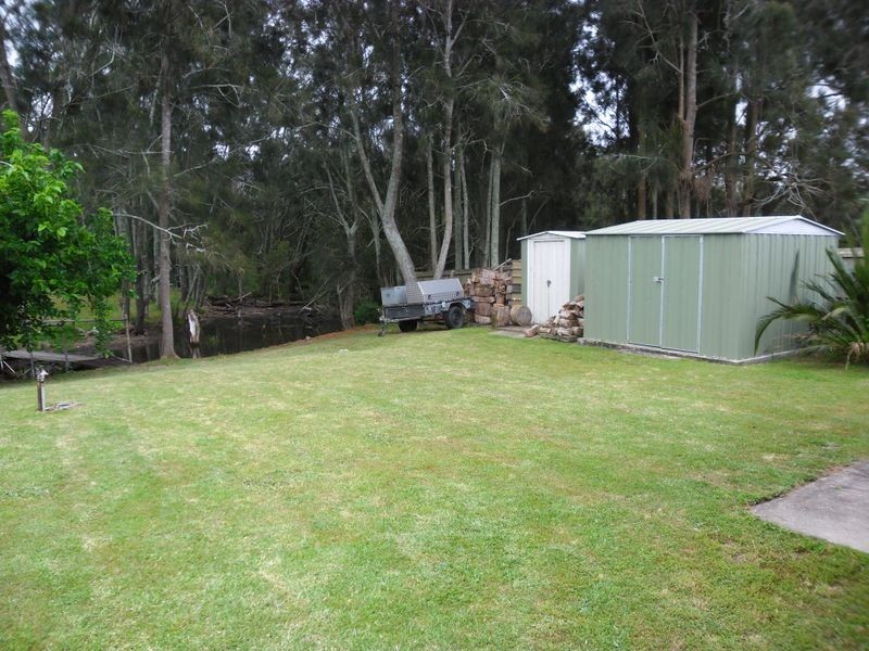 5 Native Way, Moruya Heads NSW 2537