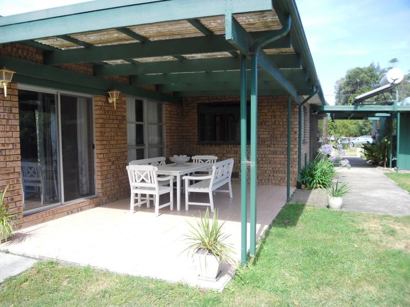 5 Native Way, Moruya Heads NSW 2537