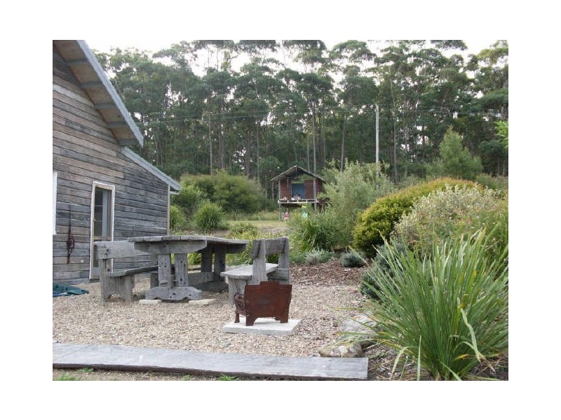 372 Bingi Rd, Bingie NSW 2537