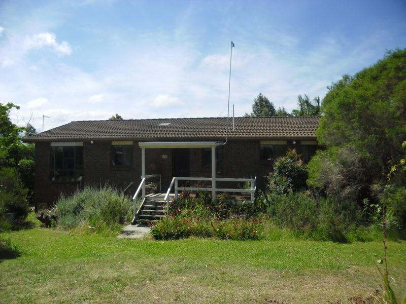 86 Mountain View Road, Moruya NSW 2537