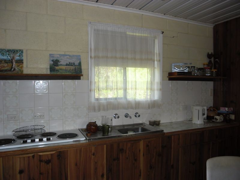 86 Mountain View Road, Moruya NSW 2537