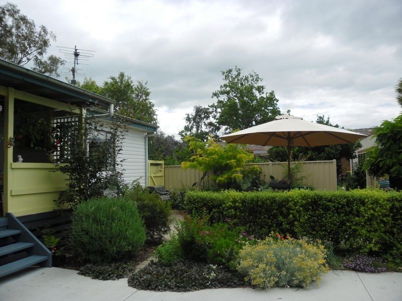26 Lagoon Street, Moruya NSW 2537