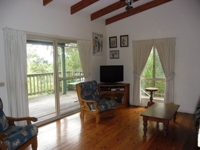 13 Halyard Drive, Moruya Heads NSW 2537