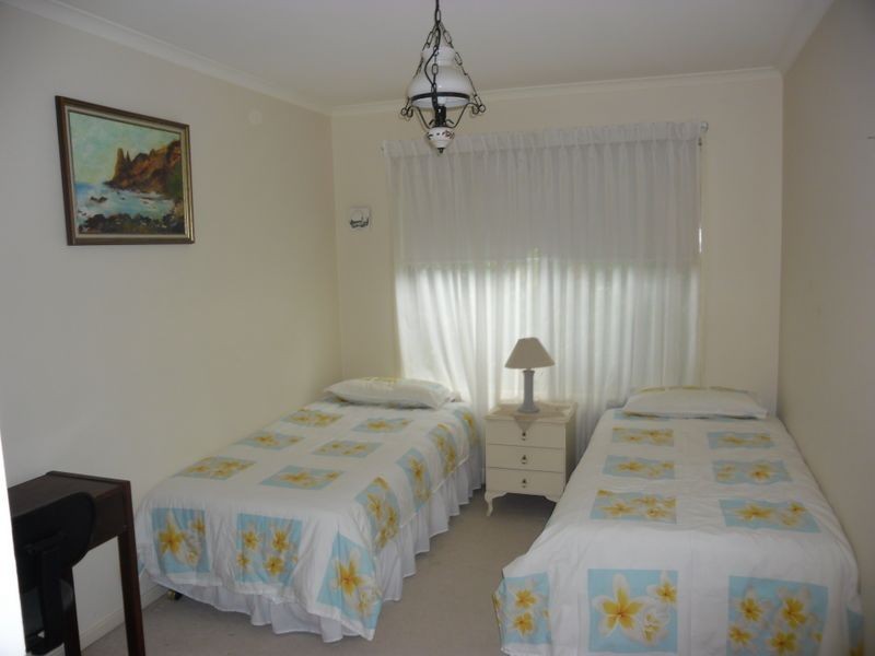 13 Halyard Drive, Moruya Heads NSW 2537