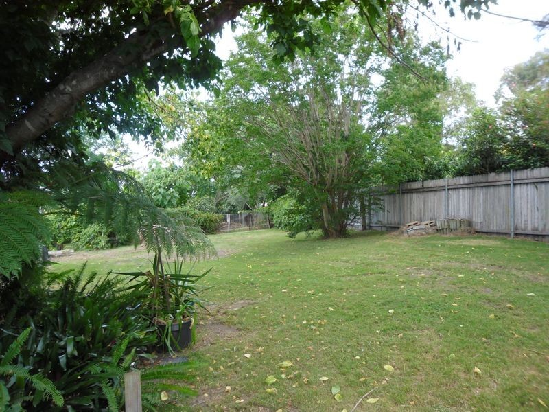 11 Fitzroy Street, Moruya NSW 2537