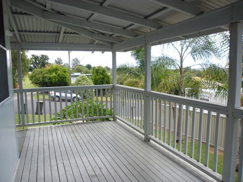 11 Fitzroy Street, Moruya NSW 2537