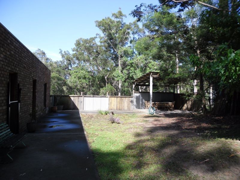 72 Malabar Drive, Moruya NSW 2537