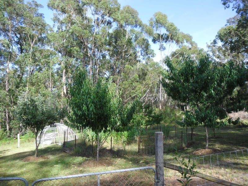 72 Malabar Drive, Moruya NSW 2537