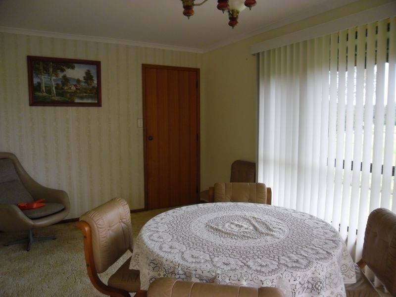 17 Hawdon Street, Moruya NSW 2537