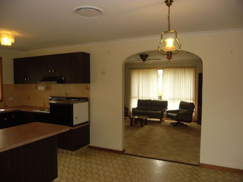 17 Hawdon Street, Moruya NSW 2537