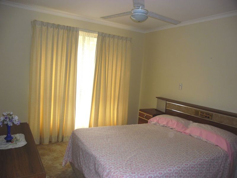 17 Hawdon Street, Moruya NSW 2537