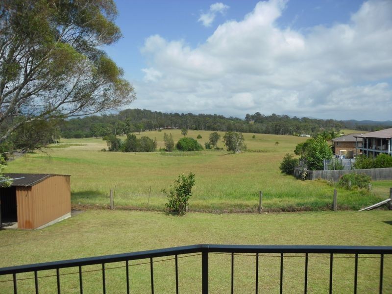 17 Hawdon Street, Moruya NSW 2537