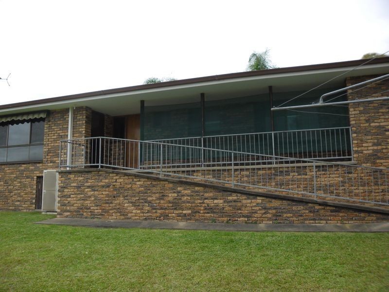 17 Hawdon Street, Moruya NSW 2537