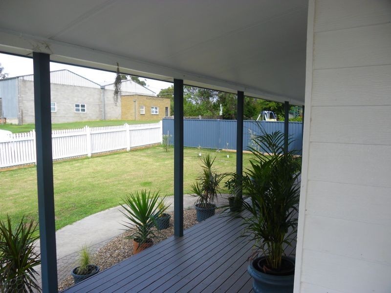 2 Queen Street, Moruya NSW 2537