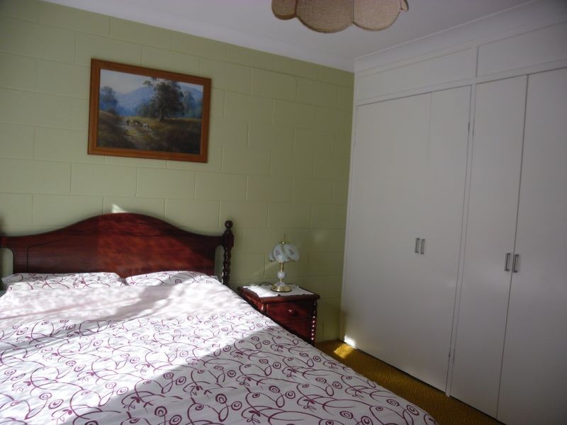 24 Haslingden Street, Moruya NSW 2537