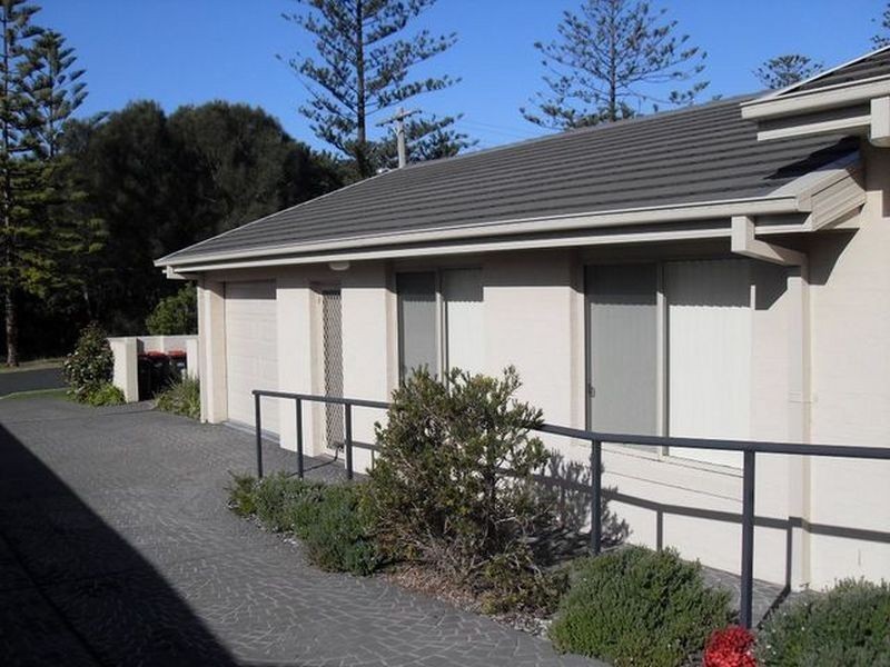 Unit 1/105 Tuross Boulevarde, Tuross Head NSW 2537