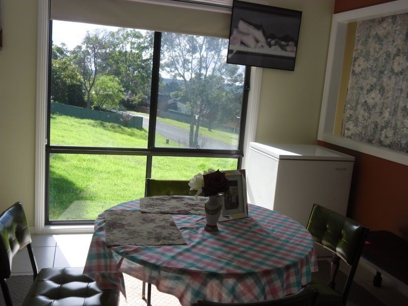 11 Pioneer Avenue, Moruya NSW 2537