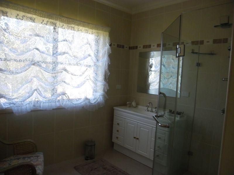 254 Francis Street, Moruya NSW 2537