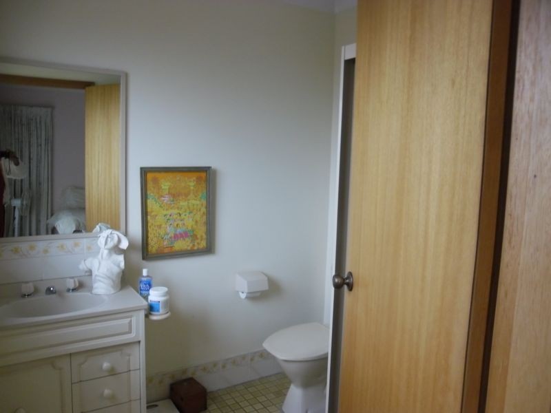 3 Craig Mostyn Place, Moruya NSW 2537